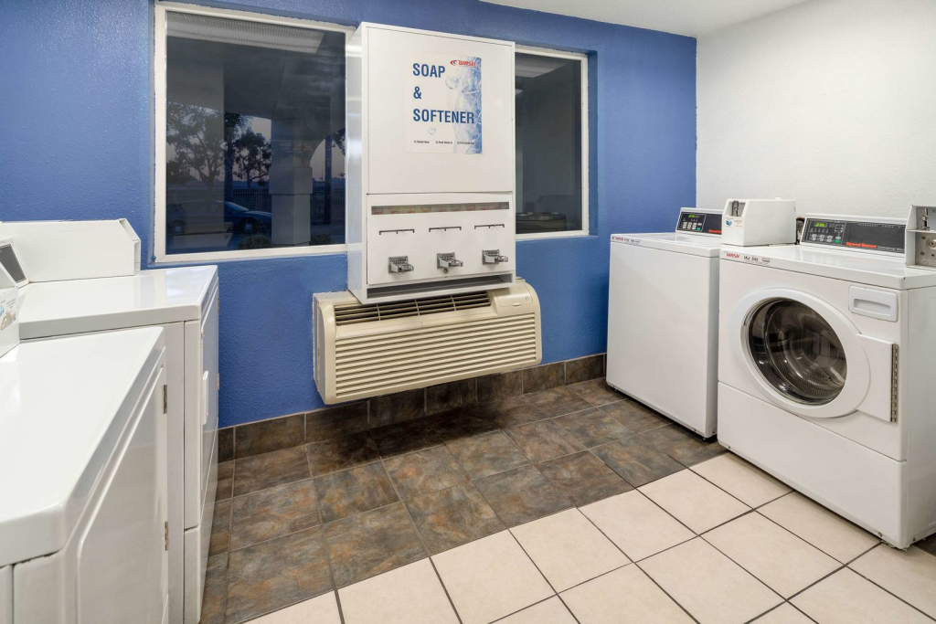 Motel 6-Ventura, CA - South