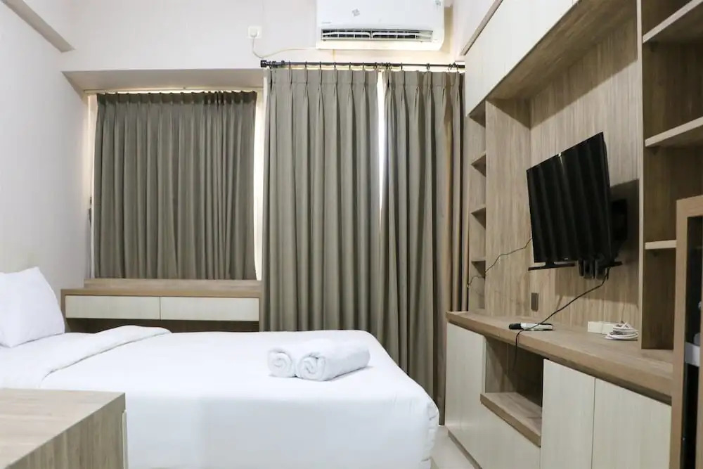 Elegant And Nice Studio Room At Citra Living Apartment