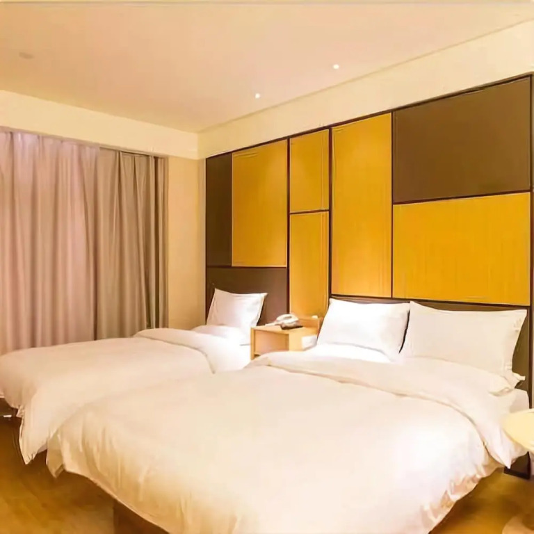 Ji Hotel