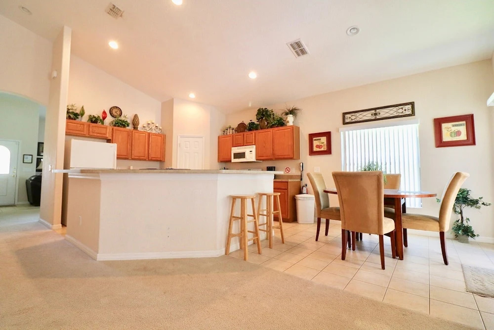 More 4 your Money with Private South Facing Pool