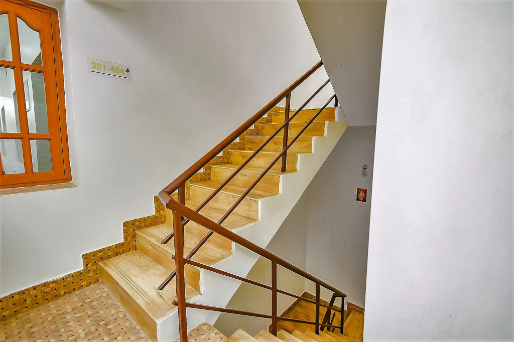 FabHotel Joy's Residency