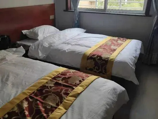 Jiange Meilizhou Hotel