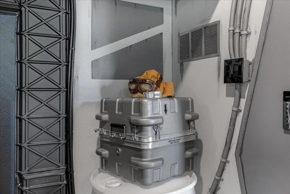 9 Bed Storey Lake Star Wars Dream Home 9 Bedroom Home by RedAwning