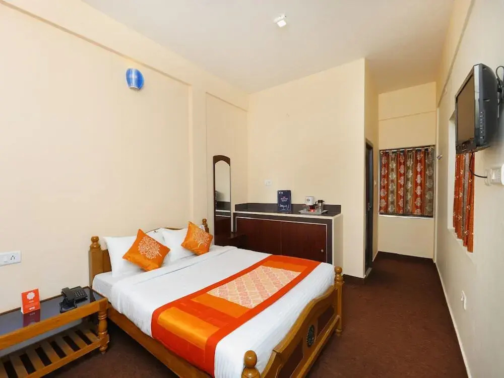 Hotel Eden Holiday Inn