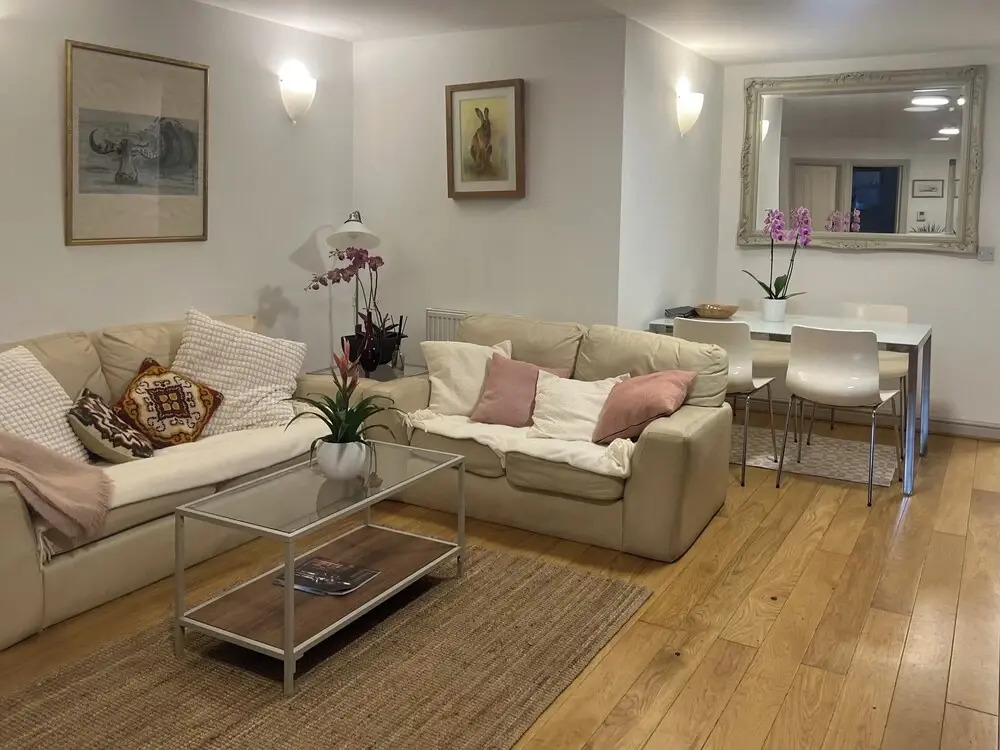 Charming 2bedroom flat in Shepherds Bush