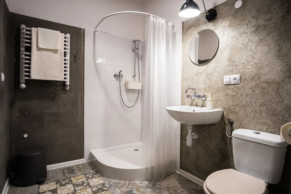 HOSTEL "likeHOME"