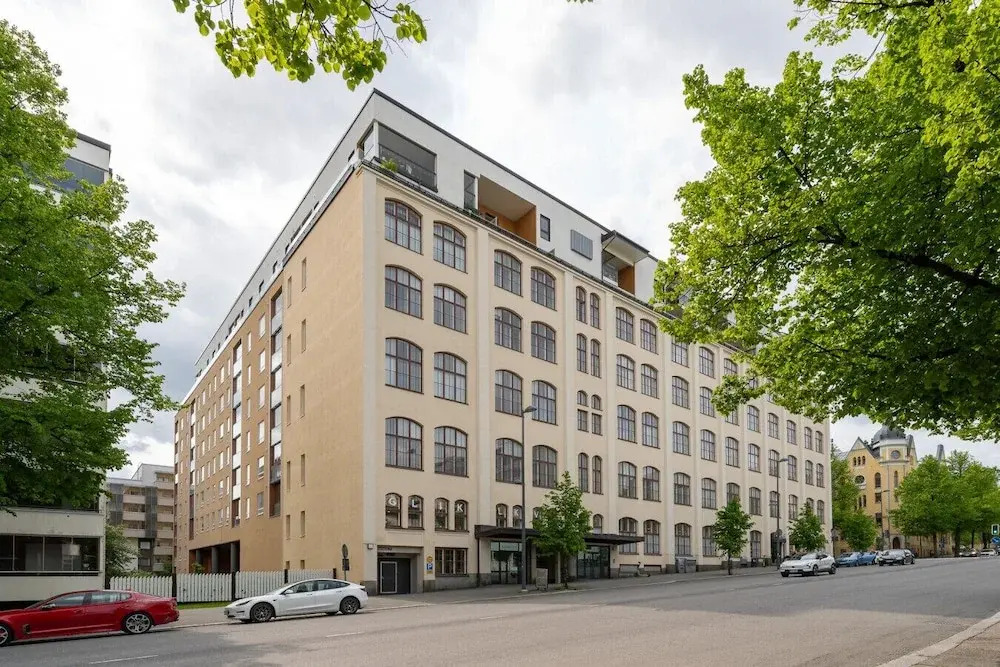 Homelike 1BR Apt with Sauna & Balcony at Pyynikki