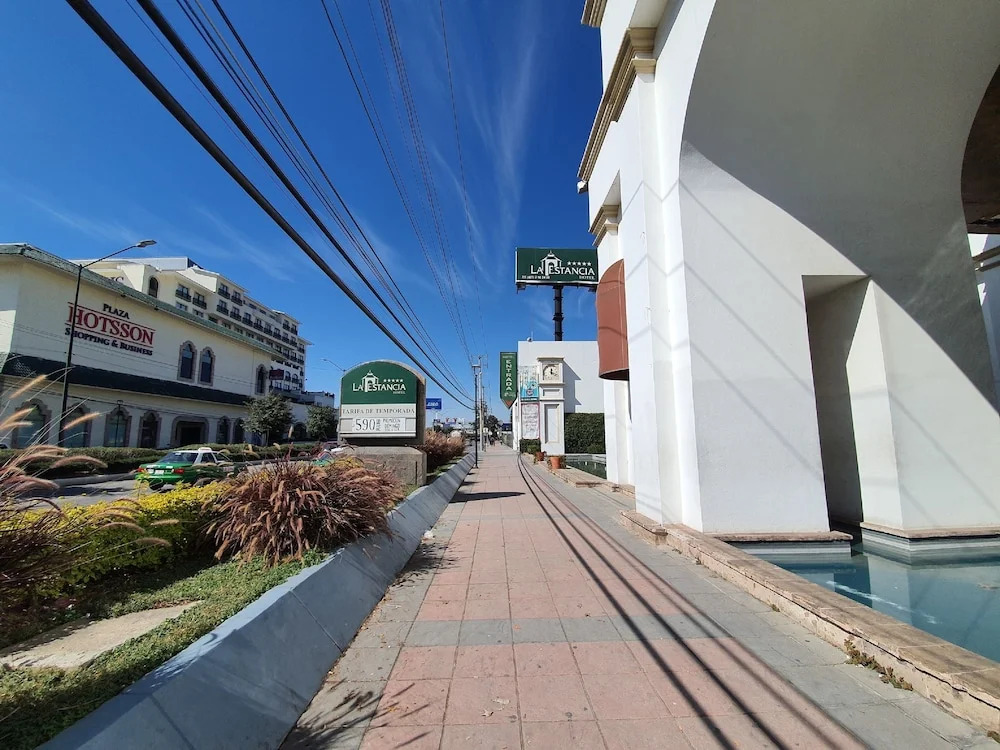 Ne Hotel Nueva Estancia