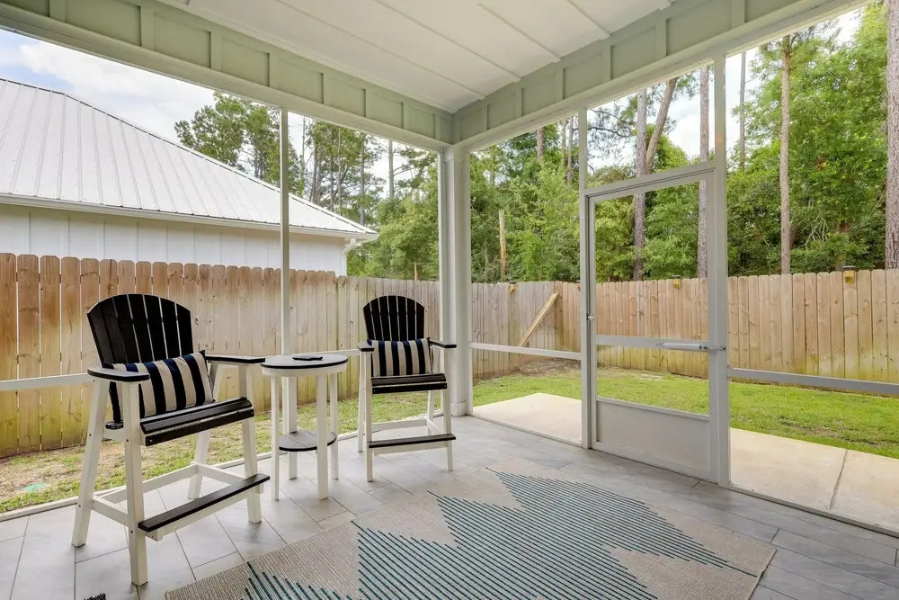 Bright Foley Home w/ Patio - 7 Mi to Wharf & Beach