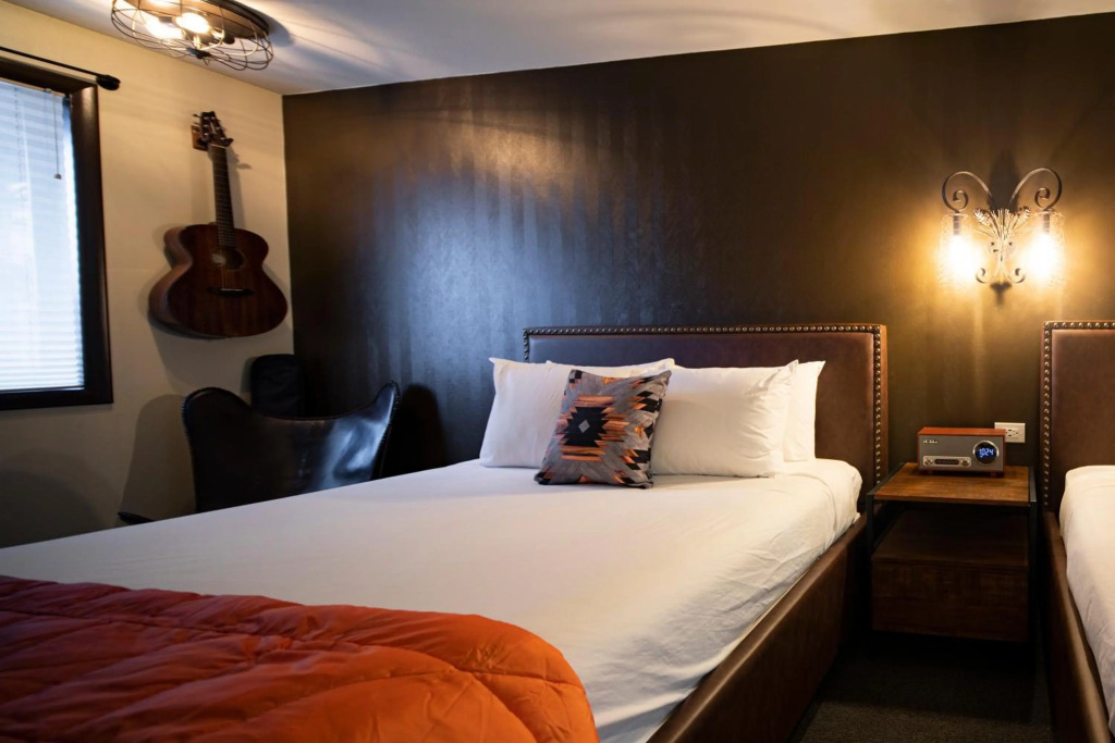 Campfire Hotel