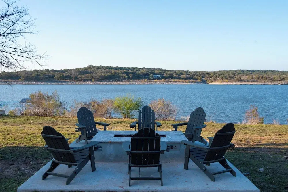 Lago Vista Home w/ Private Dock & Sport Court!