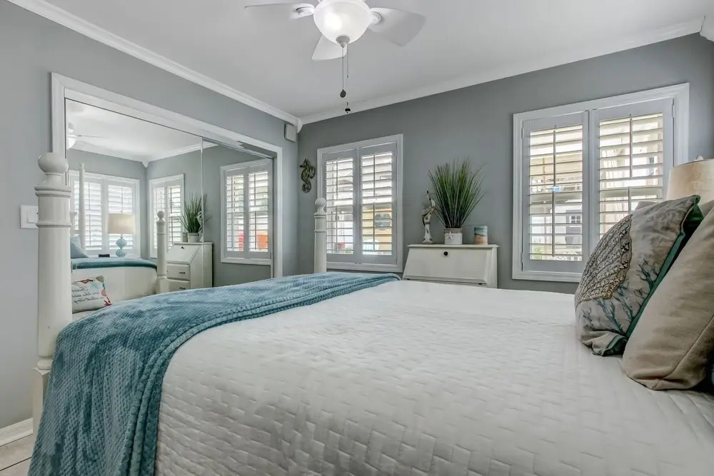 531 Nf 2 Bedroom Home by RedAwning