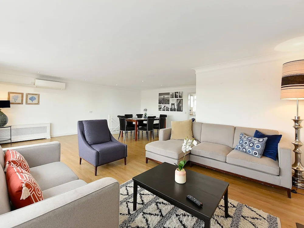 Posh Apartment in London near Hyde Park