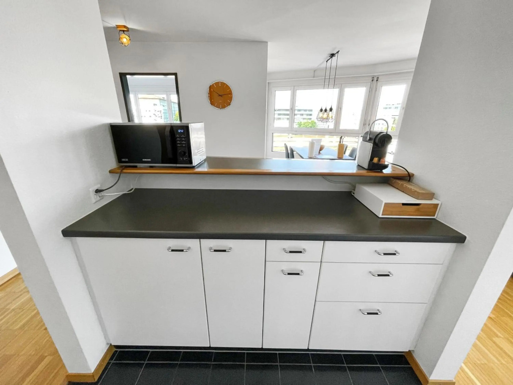 Zug Central Business Apartment