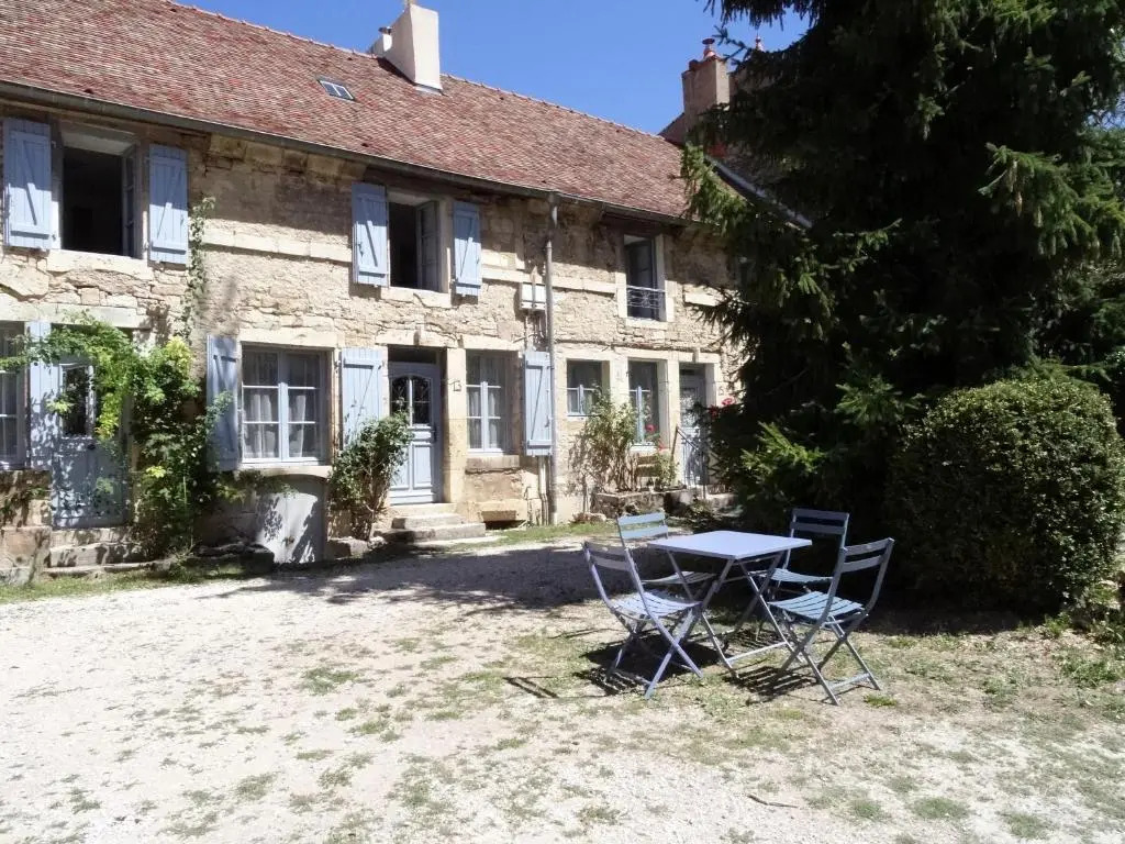 La Cour