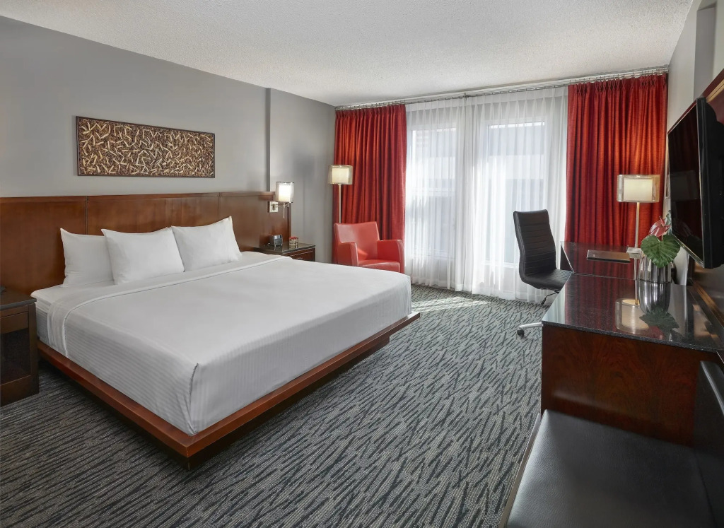 Matrix Hotel