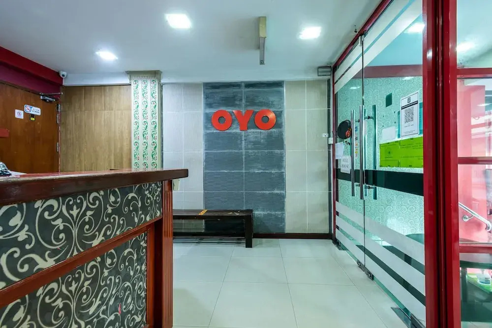 OYO 89997 Kurnia Hotel