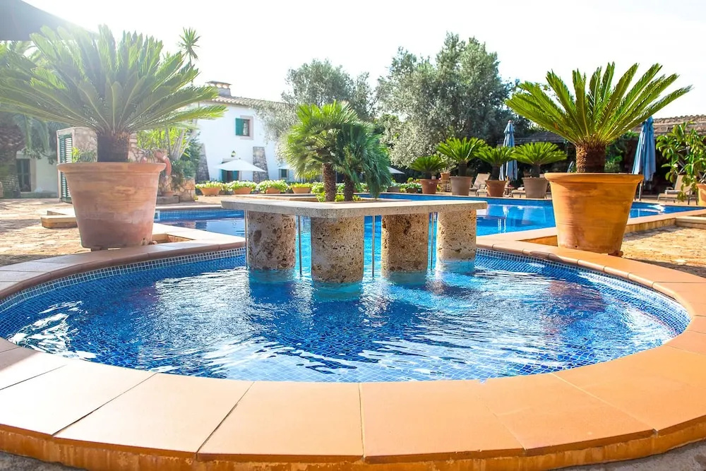 Agroturisme Fincahotel Can Bessol