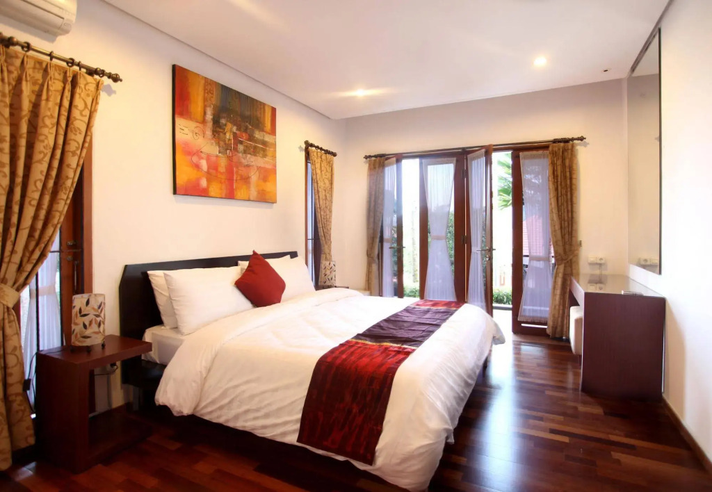 Kirei Mountain View 7BR Villa with a Private Pool