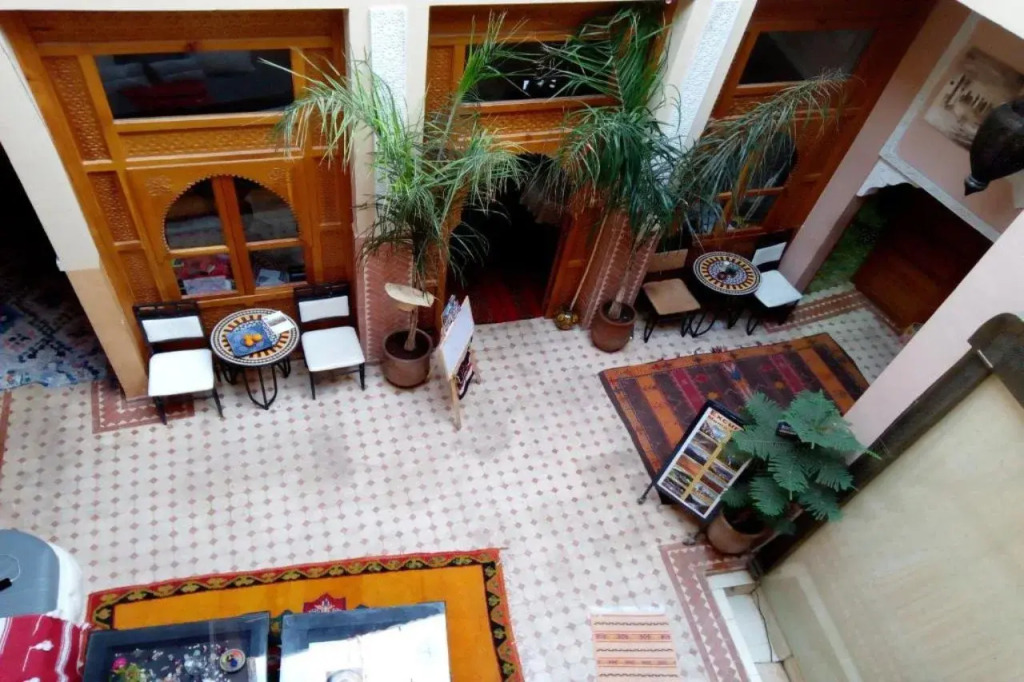 Riad Jenan Adam
