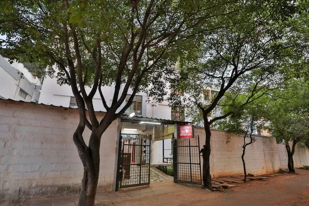 Shanthiniketan Homes by OYO Rooms