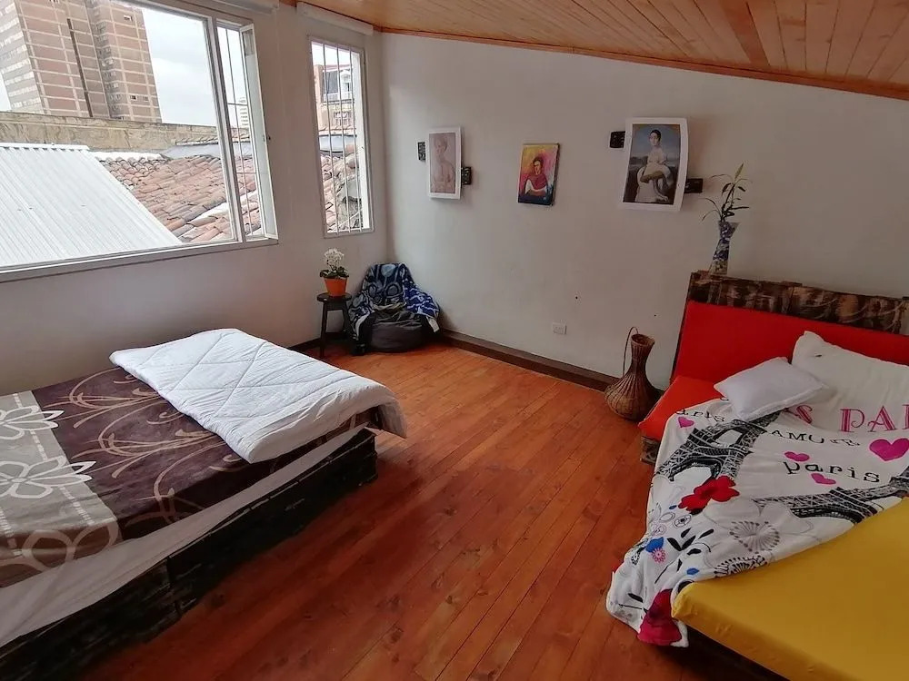 Hostel J&M