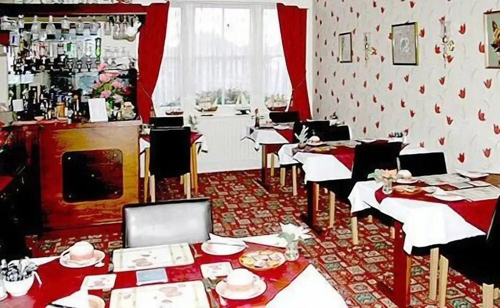 The Lyndsay Guest House