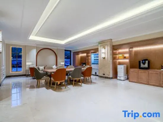 Vienna Hotel (Xi'an Xibudadao Xitailu Subway Station Branch)