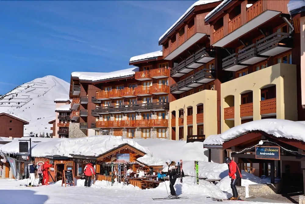 Belle Plagne Apartment for 5 Peoples of 28mâ² on the Slopes And209