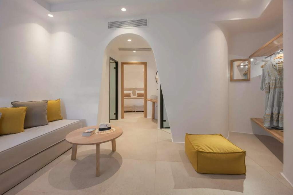 Argo Hotel