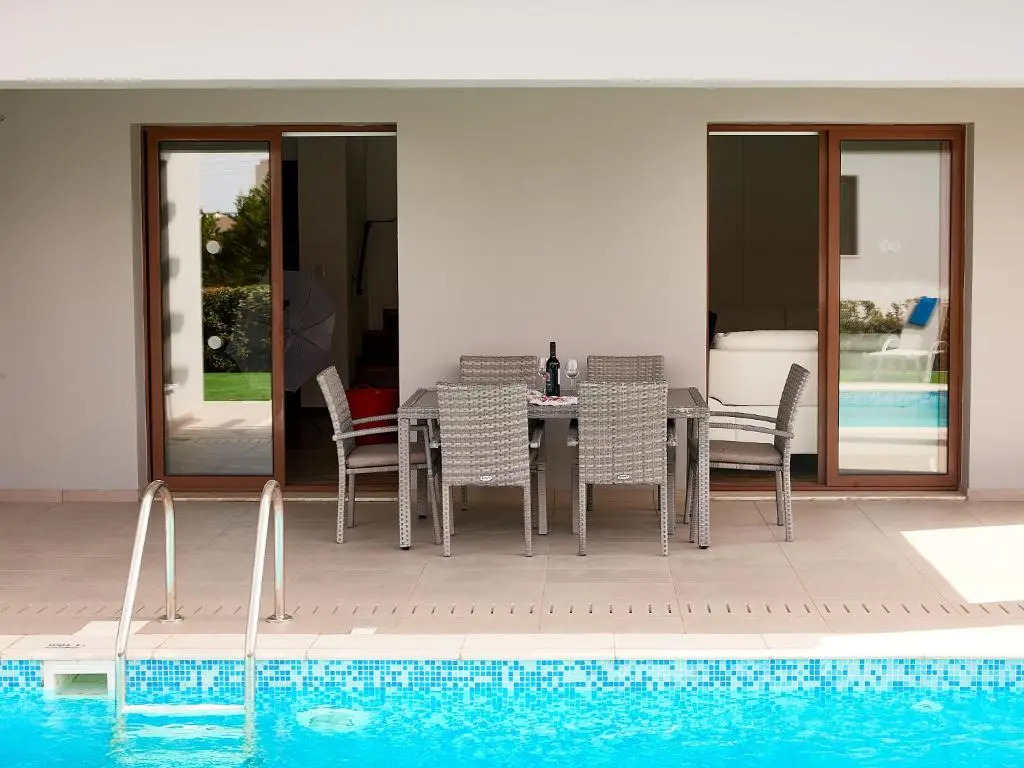 Angie Luxury Beach Villas