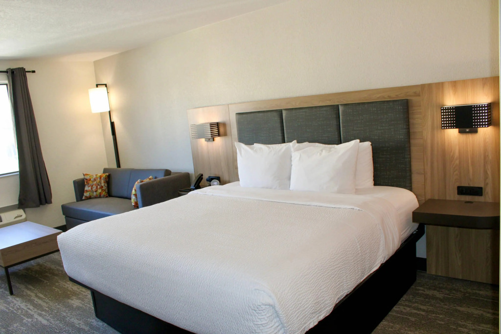 The Cairn Hotel, an Ascend Collection Hotel