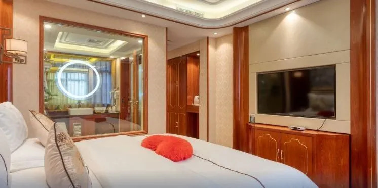 Shi Ji Hotel