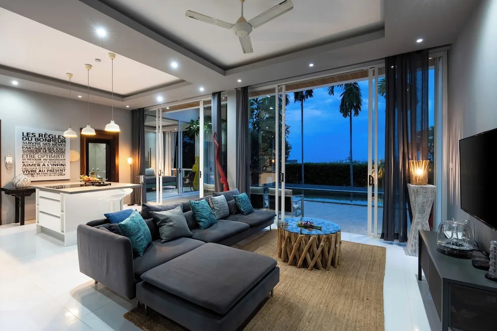 Lovely 2 Bedroom Pool Villa KBR3