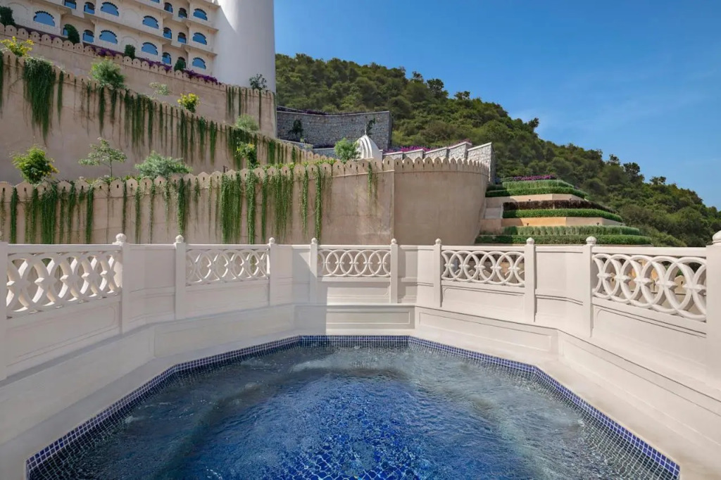 Aurika, Udaipur - Luxury by Lemon Tree Hotels