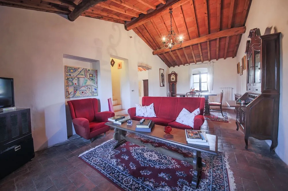 Luiano Winery Houses in Chianti