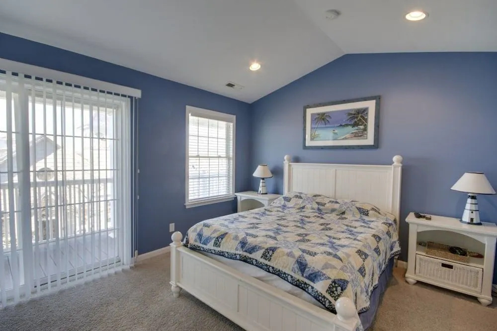 Boards Edge 102 - 4 Br Townhouse