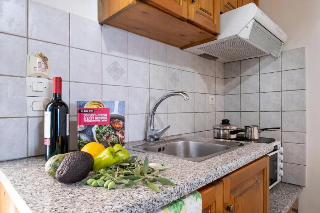 Apostolos Apartment 5