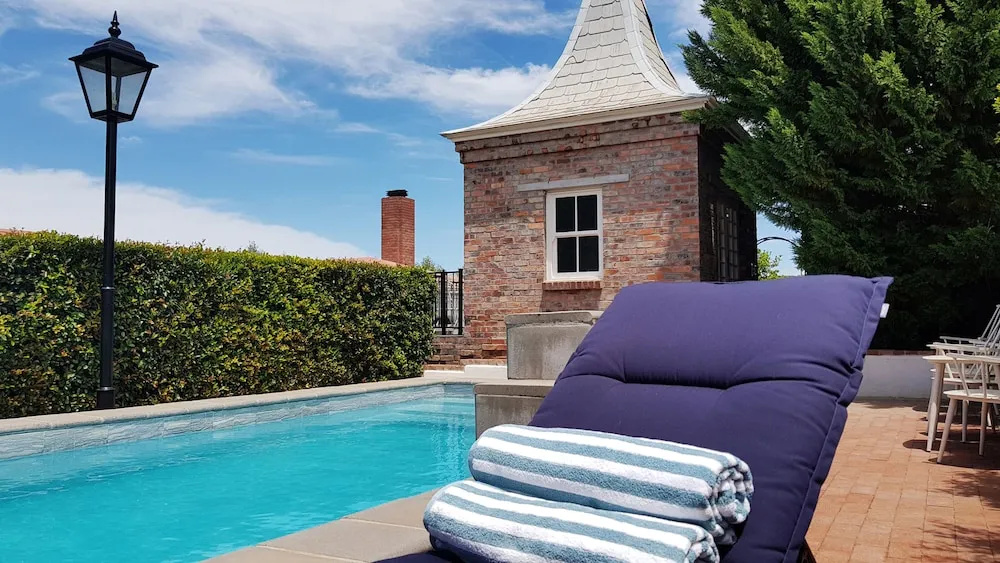 Villa Adalbert Guesthouse