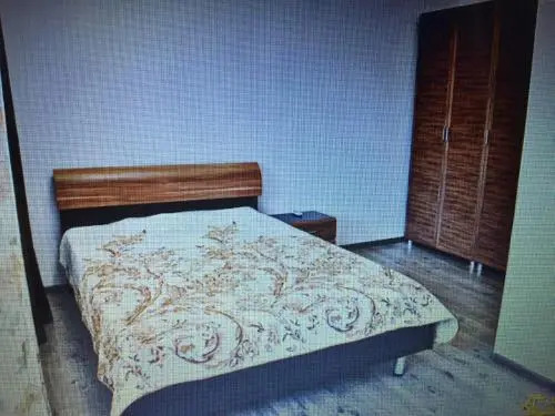 Guest House on Samburova 77