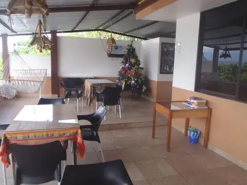 Hostal Limoncocha