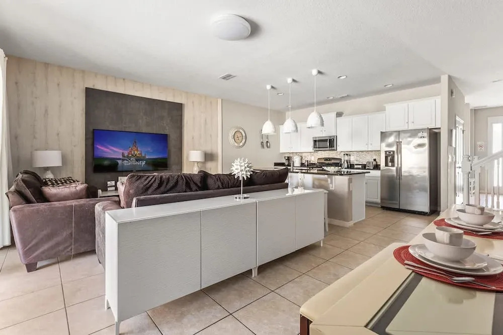 Themed Mickey Bedroom 4BR at Solterra