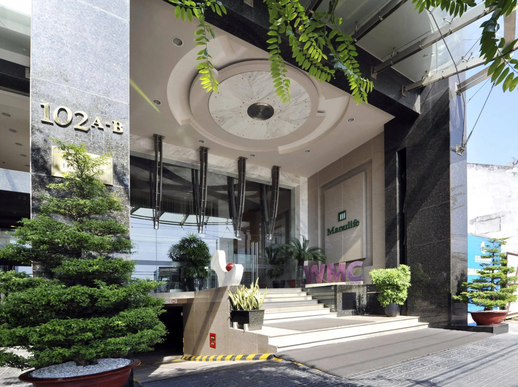 Mayfair Suites
