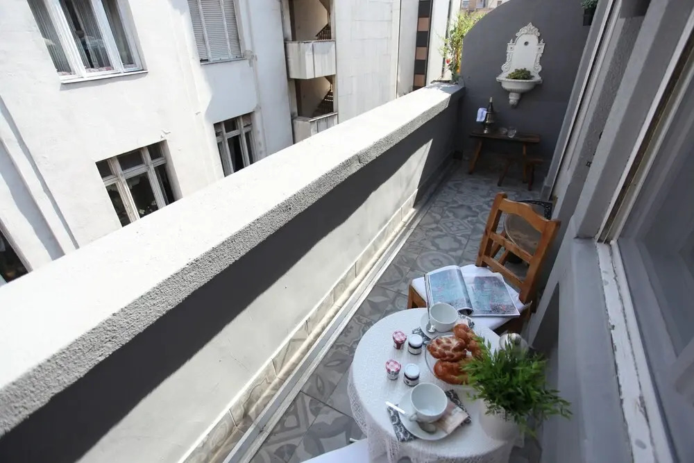 Dfive Apartments - Neo Baroque