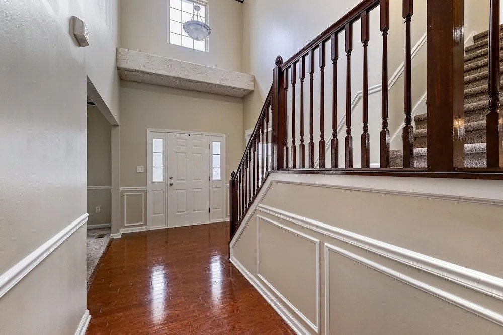 Incredibly Spacious Carmel Home With Fully Equipped Kitchen - 4700 Sq Ft! Sleeps 15! Pet Friendly! 6 Bedroom Home by RedAwning