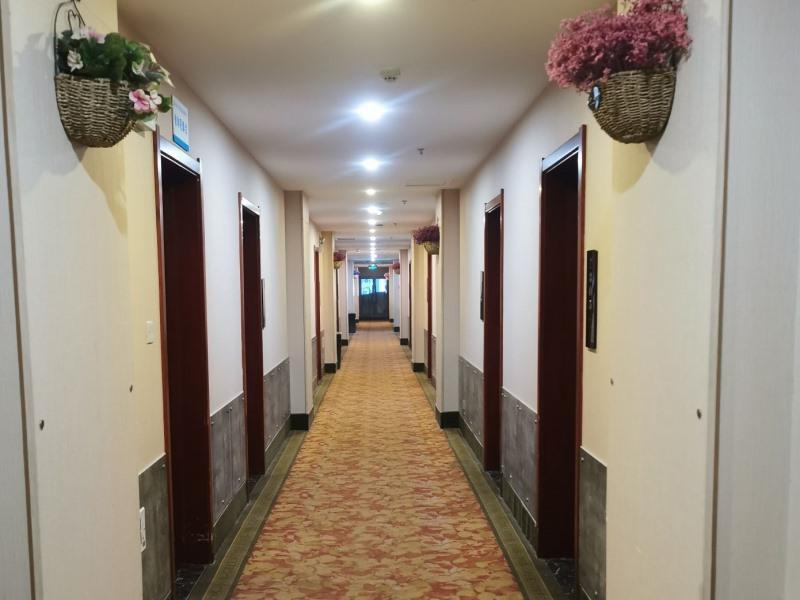 GreenTree Inn HeNan HeBi HengShan Road Business Hotel