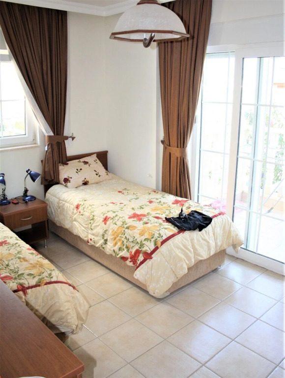 Quiet Peaceful 2 bed Duplex Home in the Perfect Location in Resort