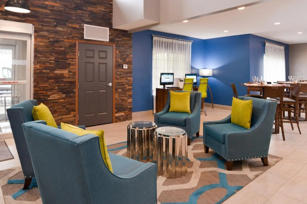 Four Points By Sheraton Mount Prospect O’Hare