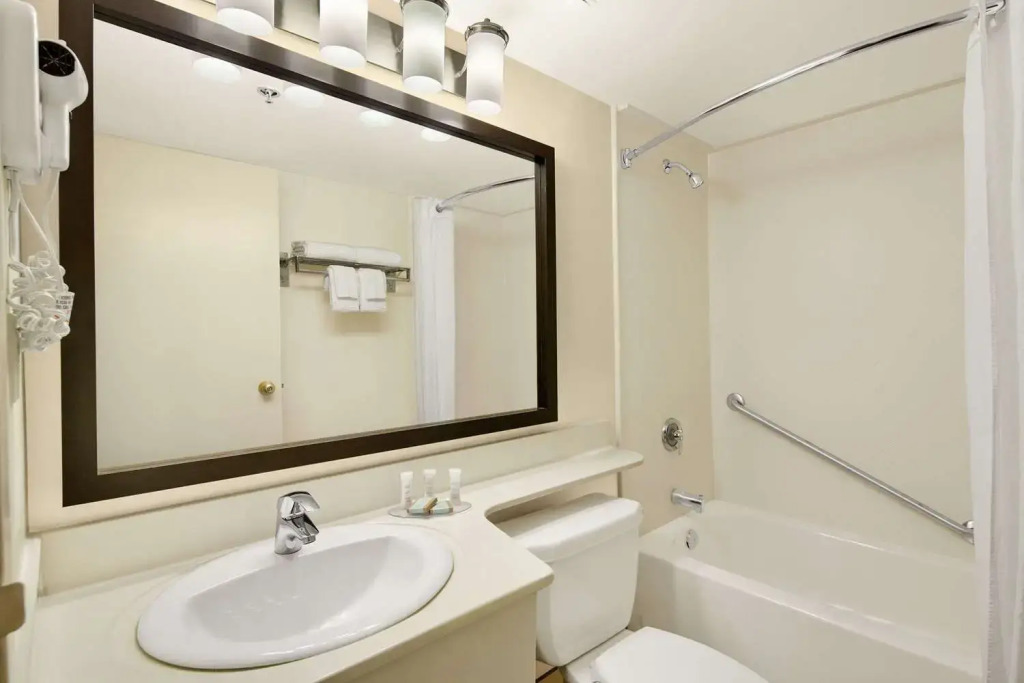 Travelodge Suites Dartmouth