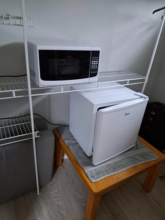 26A On Sunbrae 40 inch smart TV ensuite near beach free wifi